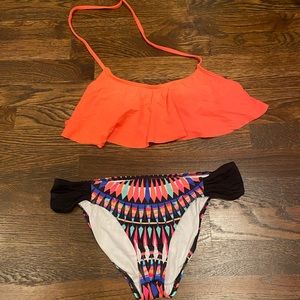 Topshop 2 top/Victoria’s Secret Pink xs bottom. Bikini. Neon.